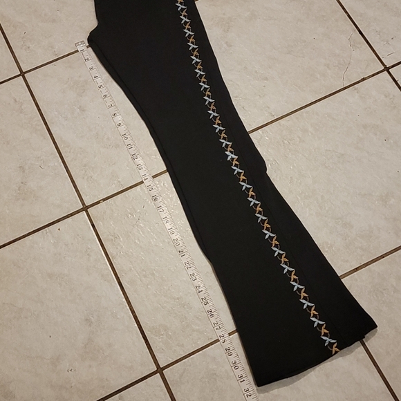 Joana Design pants - Picture 6 of 9